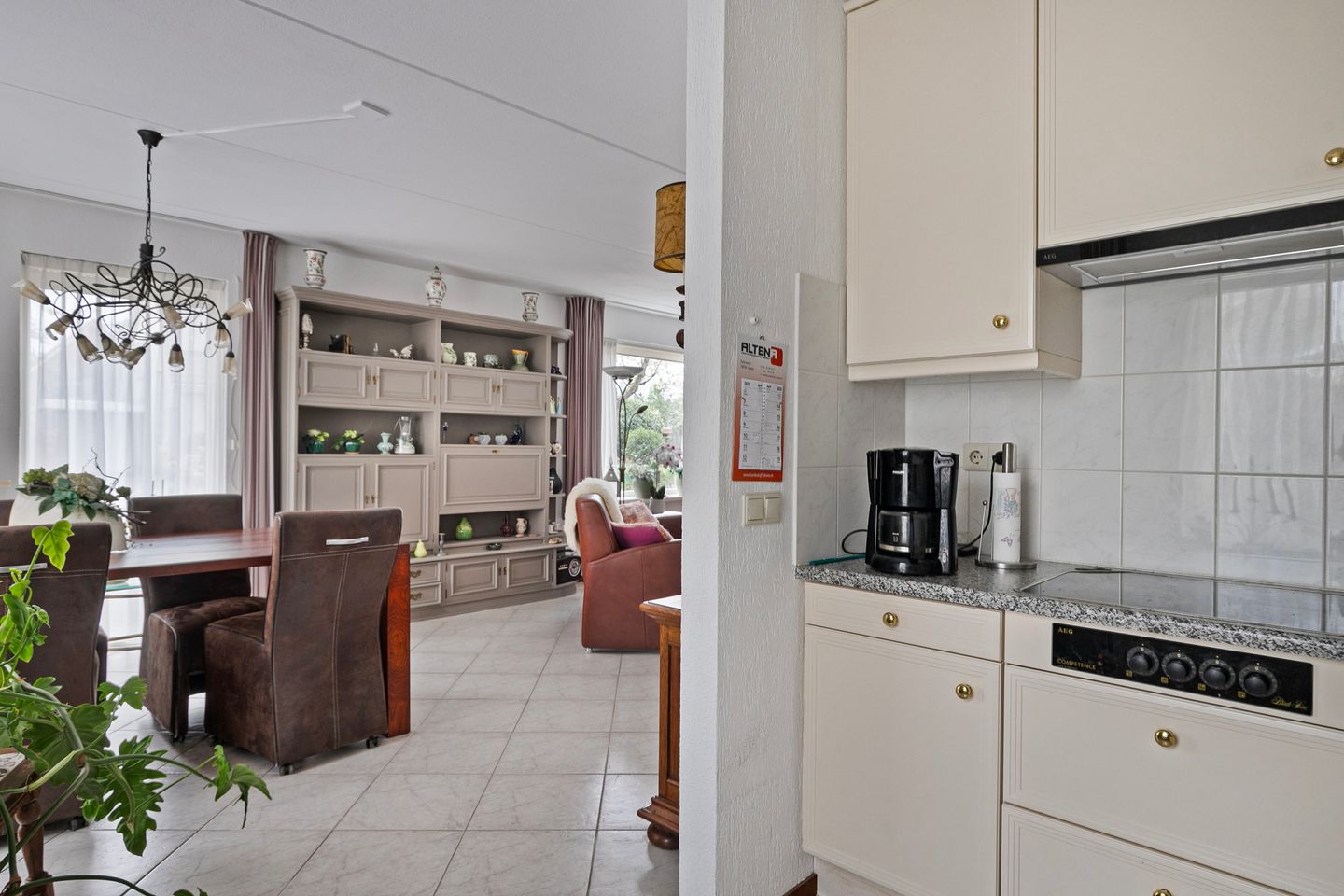 Foto 10 van Merelstraat 13