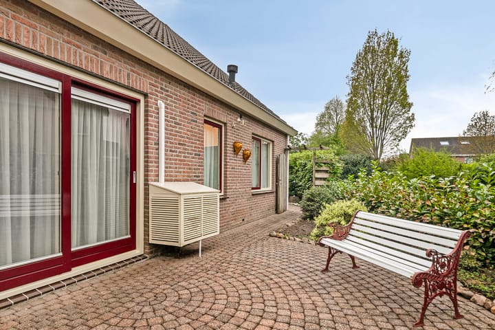 Foto 26 van Merelstraat 13