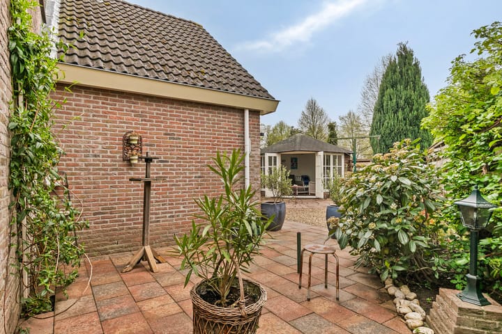 Foto 27 van Merelstraat 13