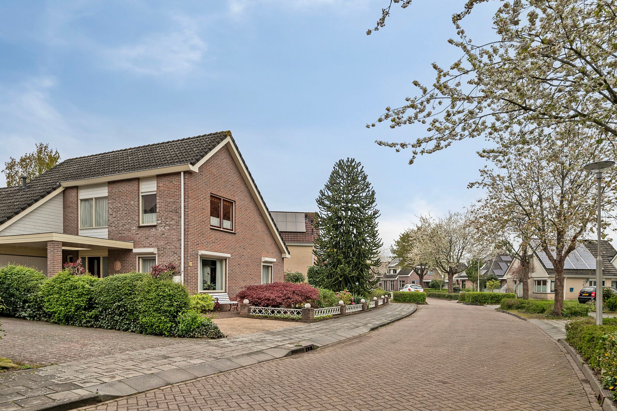 Foto 33 van Merelstraat 13