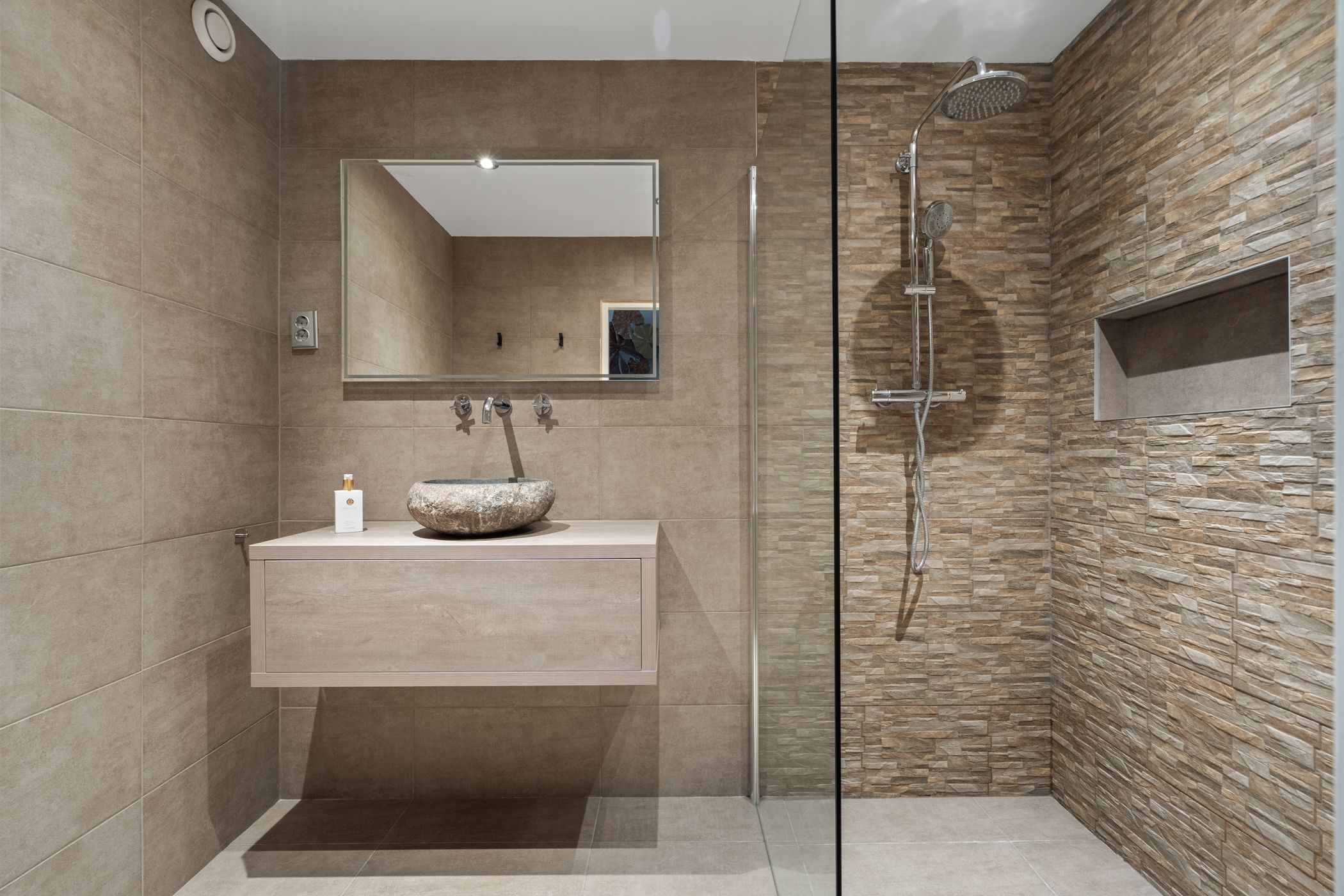 Photo 27 of Miamidreef 25