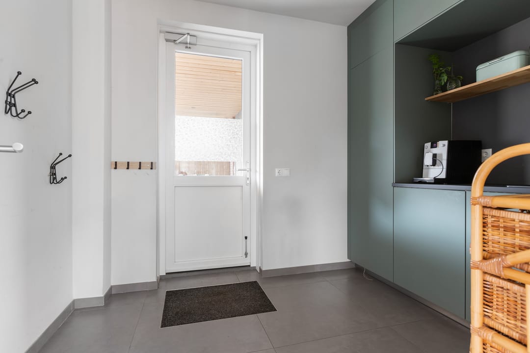 Photo 17 of Boterbloem 2