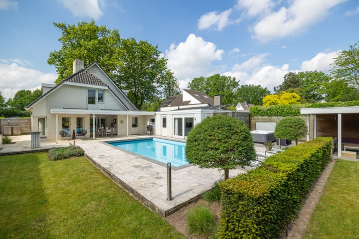 Foto 1 van Eikenlaan 24-A