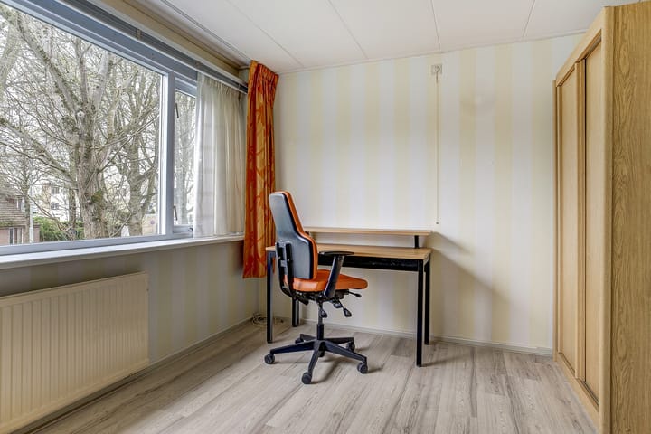 Photo 19 of Zwaluwweg 14