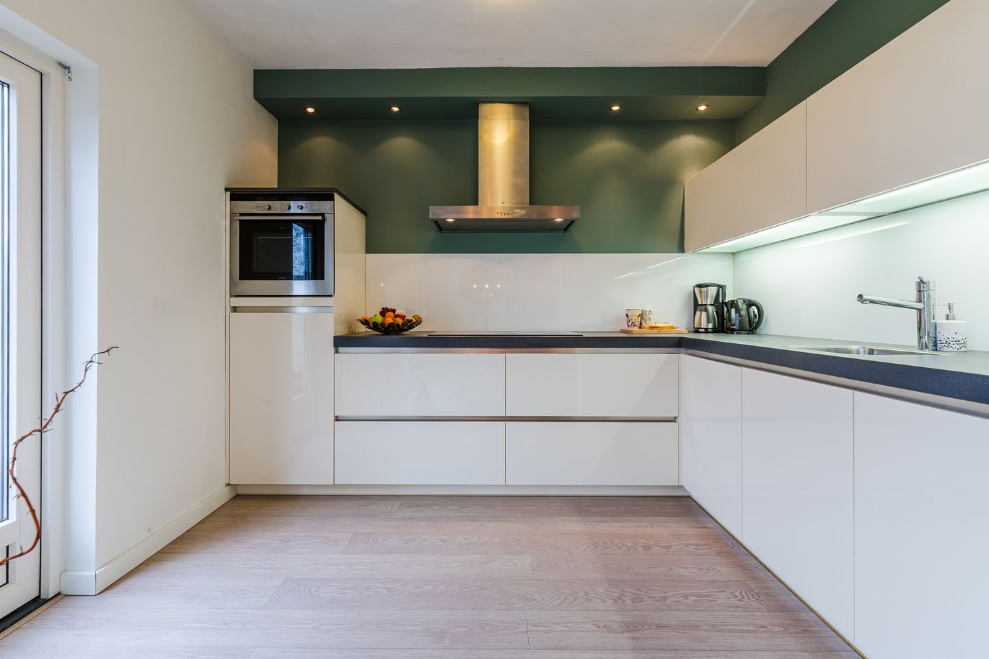 Foto 4 van Bakhuizen van den Brinklaan 65