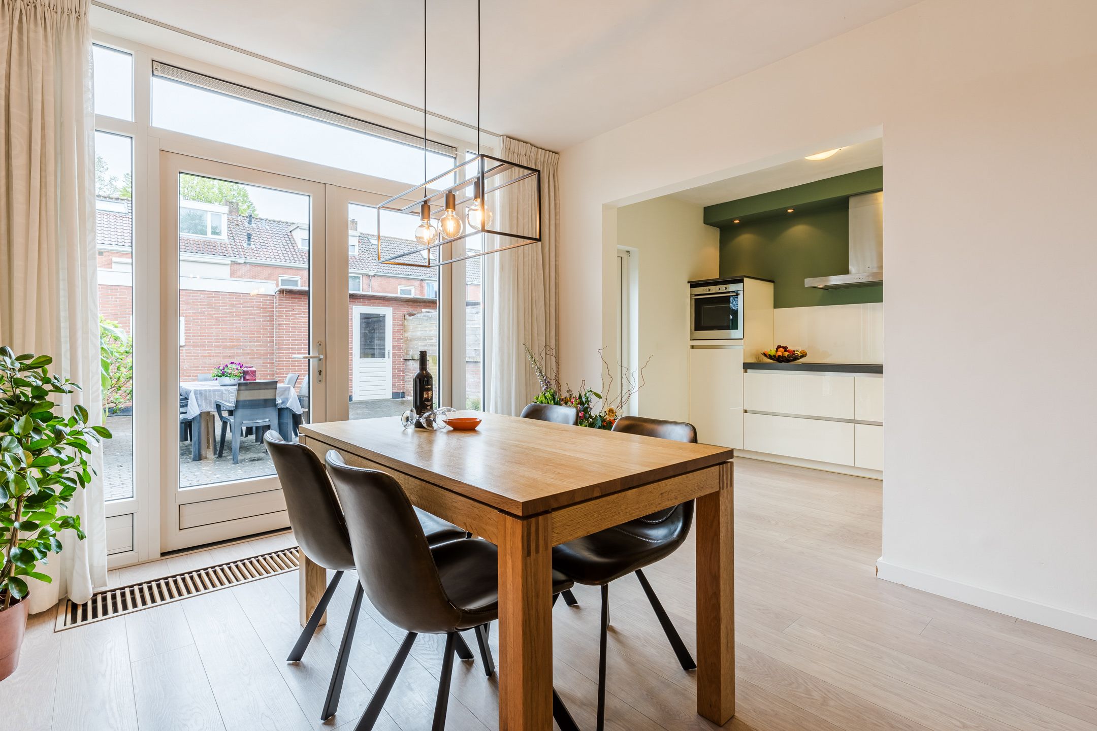 Foto 15 van Bakhuizen van den Brinklaan 65