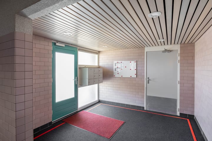 Foto 8 van M.K. Gandhiplein 124