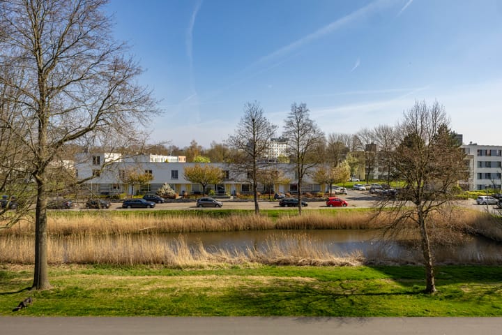 Foto 16 van M.K. Gandhiplein 124