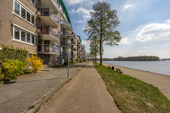 Foto 38 van M.K. Gandhiplein 124