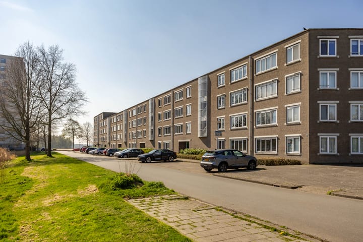 Foto 43 van M.K. Gandhiplein 124