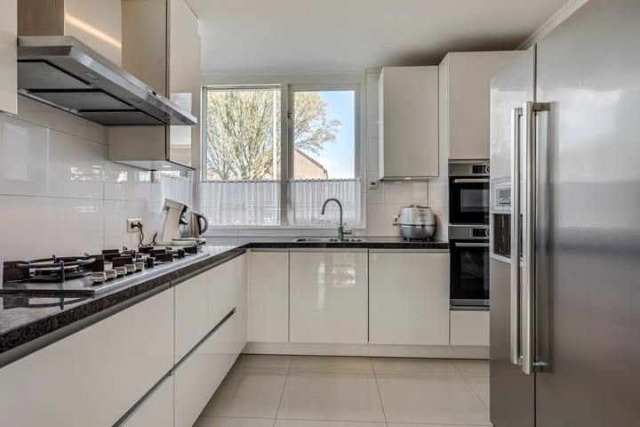 Foto 3 van Troelstrastraat 3