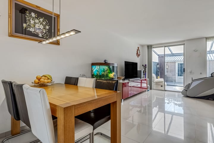 Photo 6 of Troelstrastraat 3