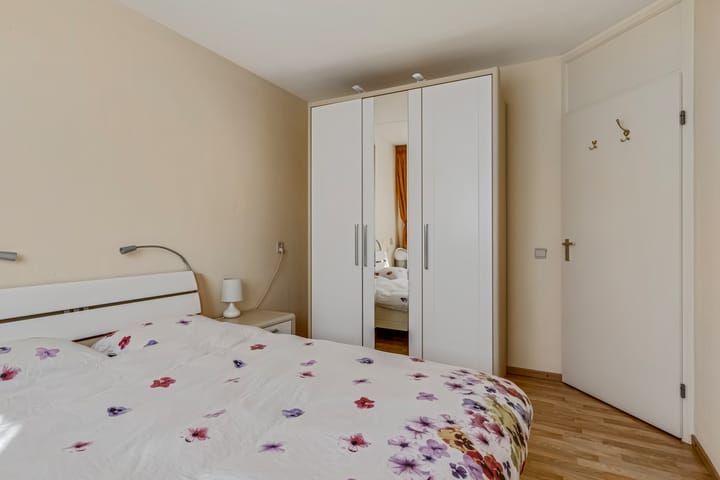 Photo 11 of Troelstrastraat 3