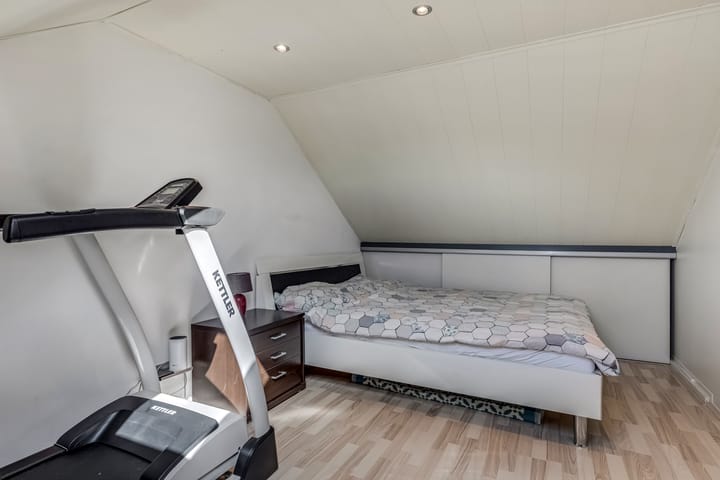 Photo 21 of Troelstrastraat 3