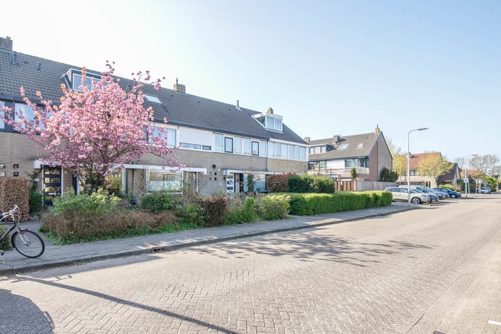 Photo 33 of Mozartstraat 48