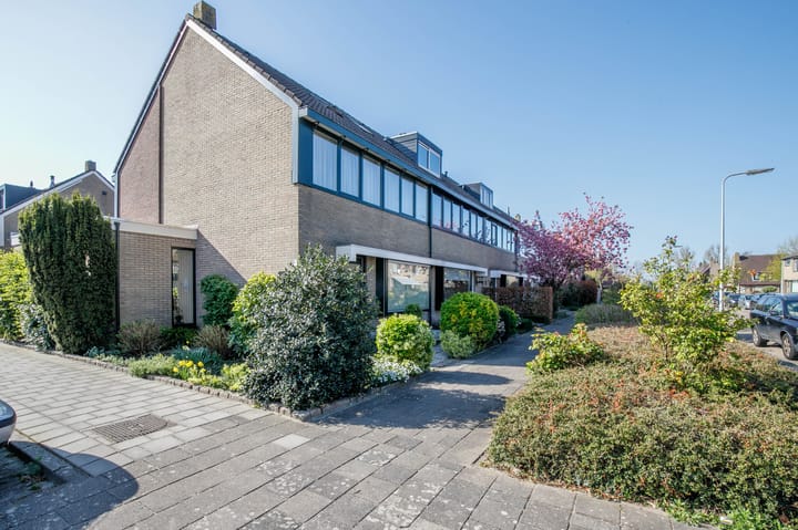 Photo 36 of Mozartstraat 48