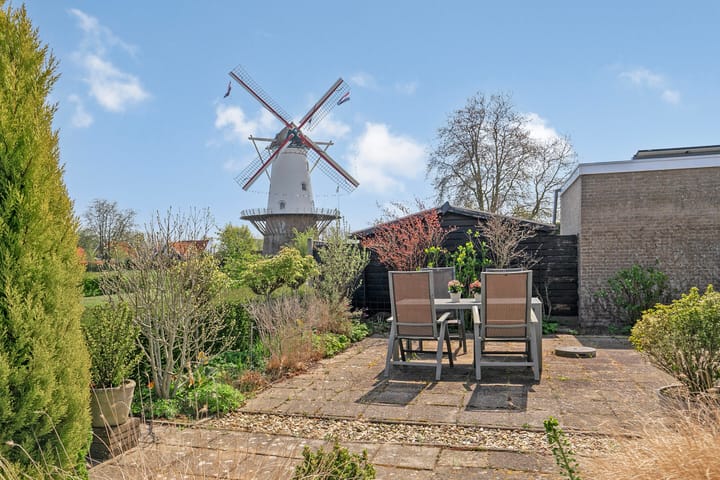 Photo 2 of Molenstraat 8