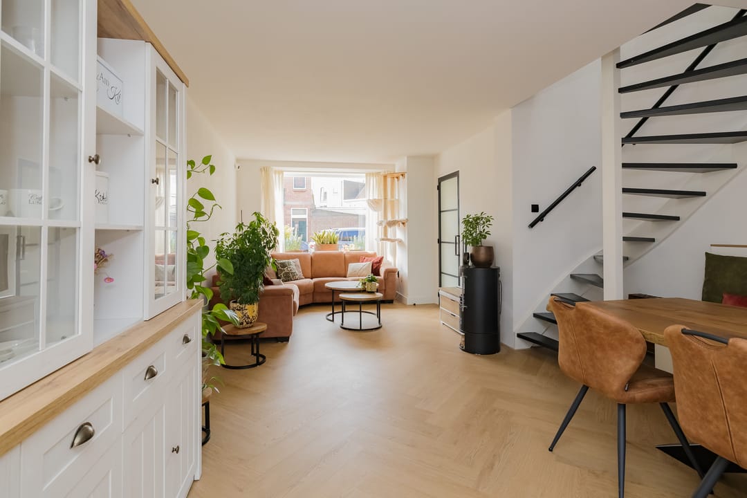 Foto 2 van Alexander Bellstraat 19