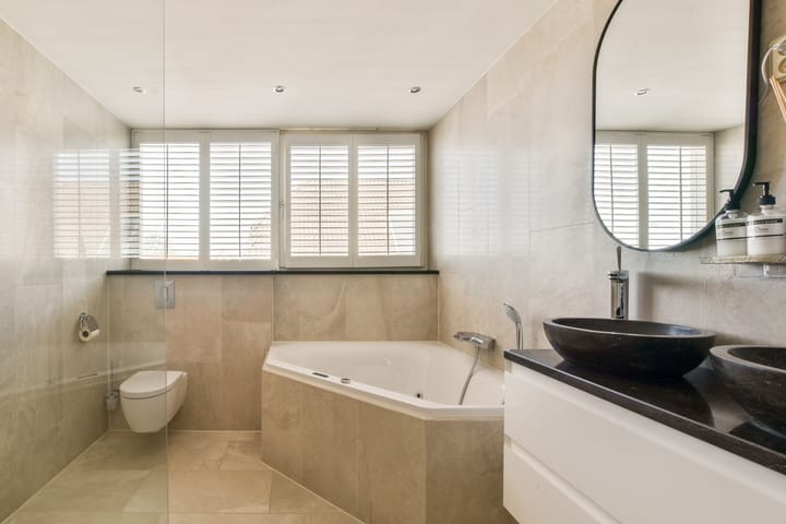 Photo 10 of Willem van der Veldenweg 21