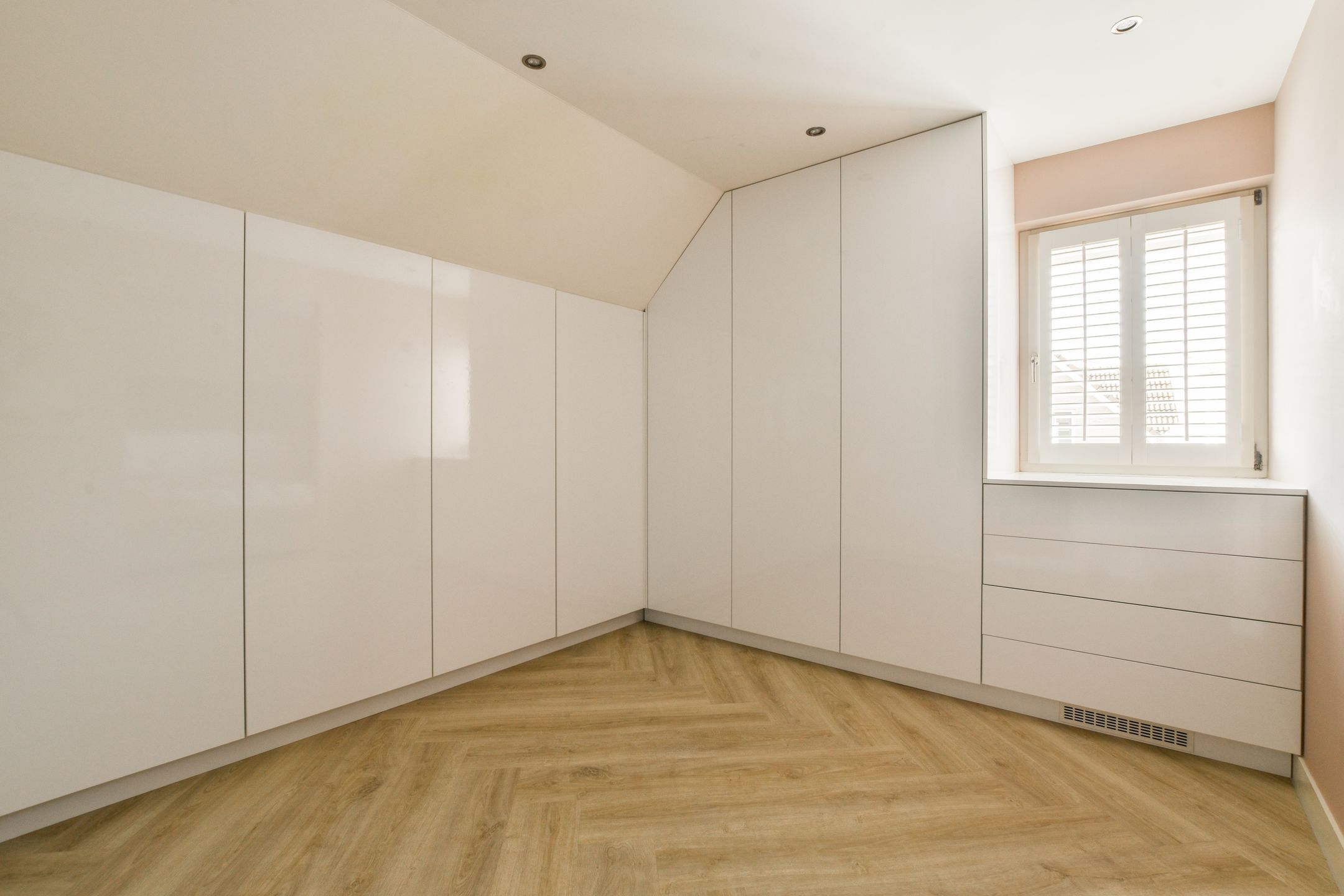 Foto 12 van Willem van der Veldenweg 21