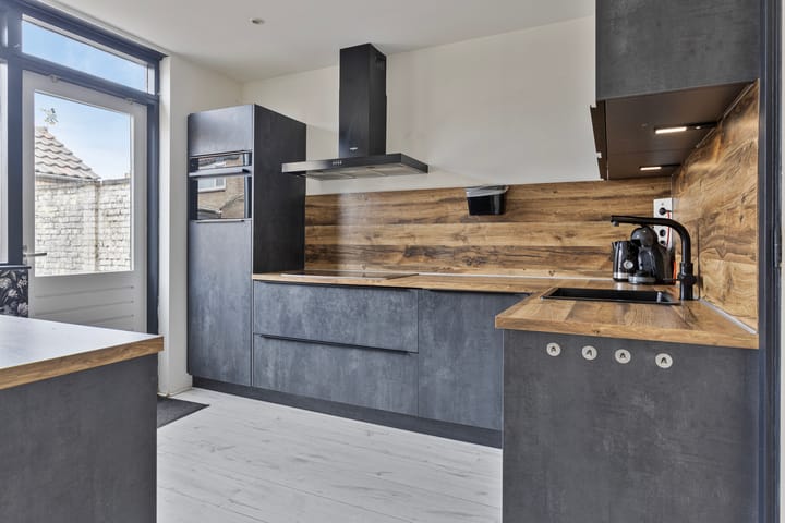 Foto 2 van Breitnerstraat 30