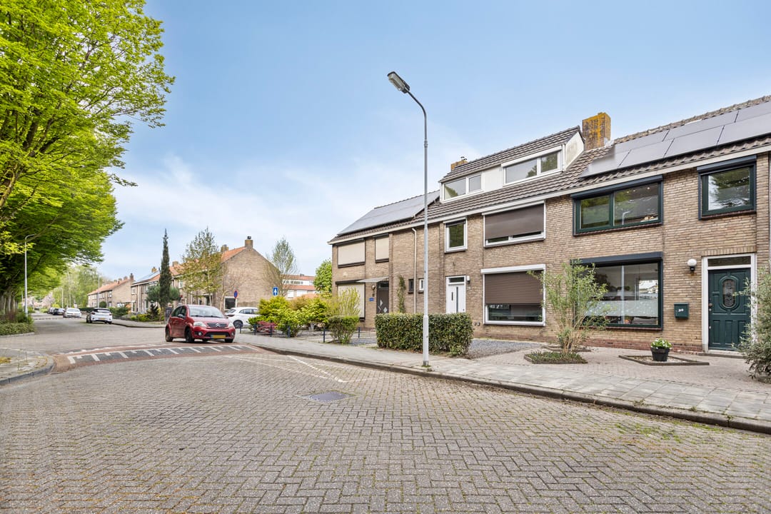 Photo 7 of Breitnerstraat 30