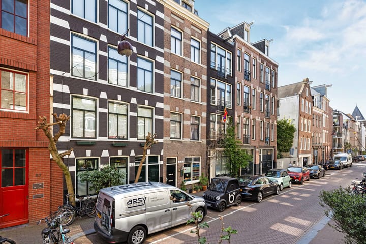 Foto 18 van Bloemstraat 79-2