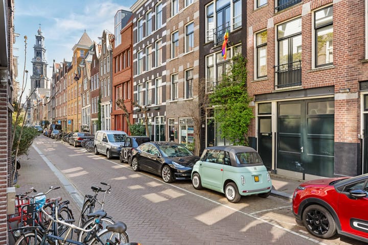 Foto 21 van Bloemstraat 79-2