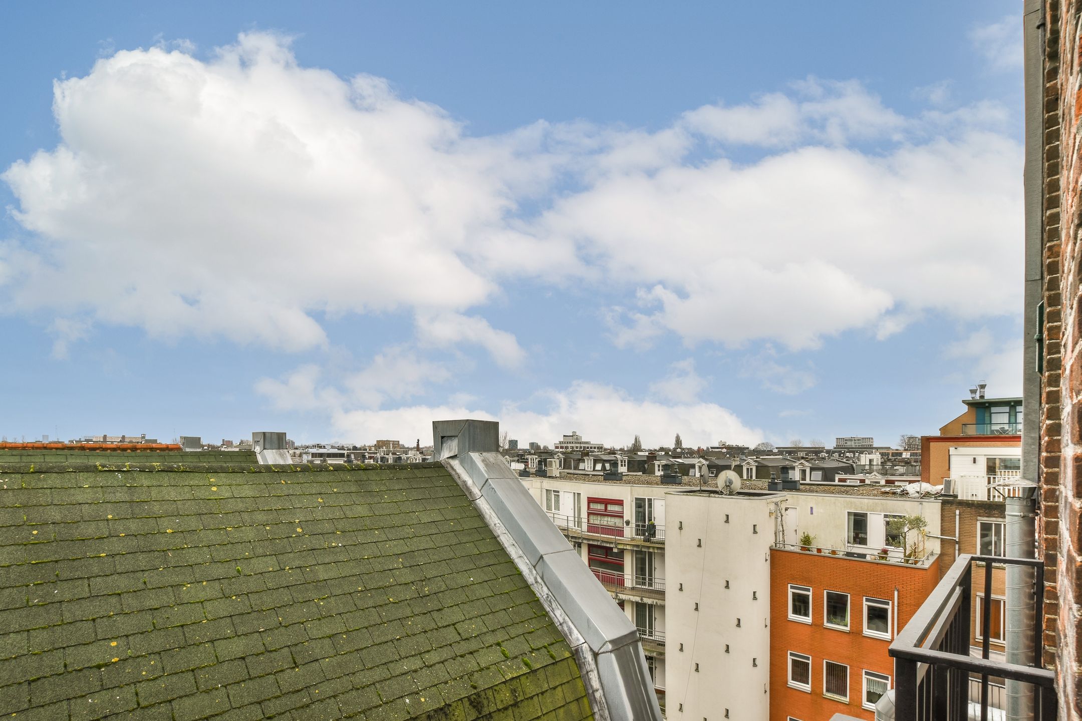 Photo 15 of Linnaeusstraat 25-4