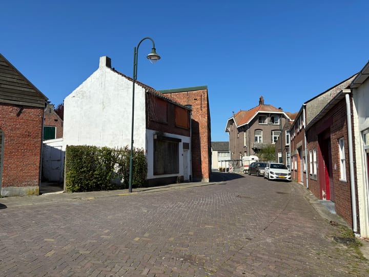 Foto 2 van Oostvest 10