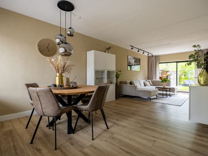 Foto 9 van Stokebrand 371