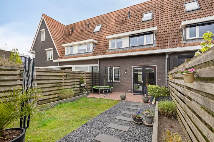 Foto 27 van Vogellaan 64