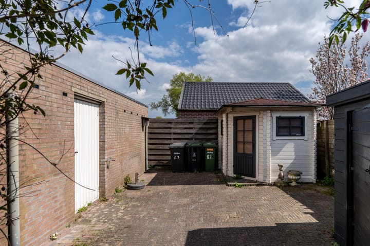 Foto 27 van Meindert Hobbemastraat 62