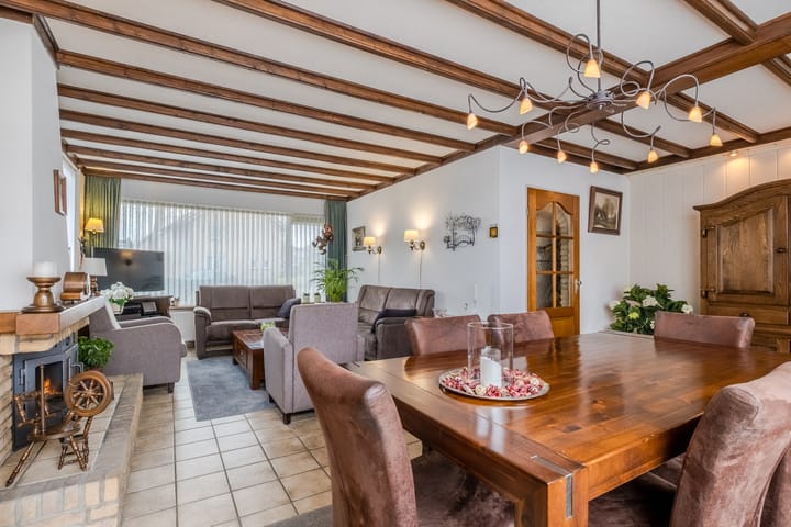 Foto 12 van Julianasingel 24