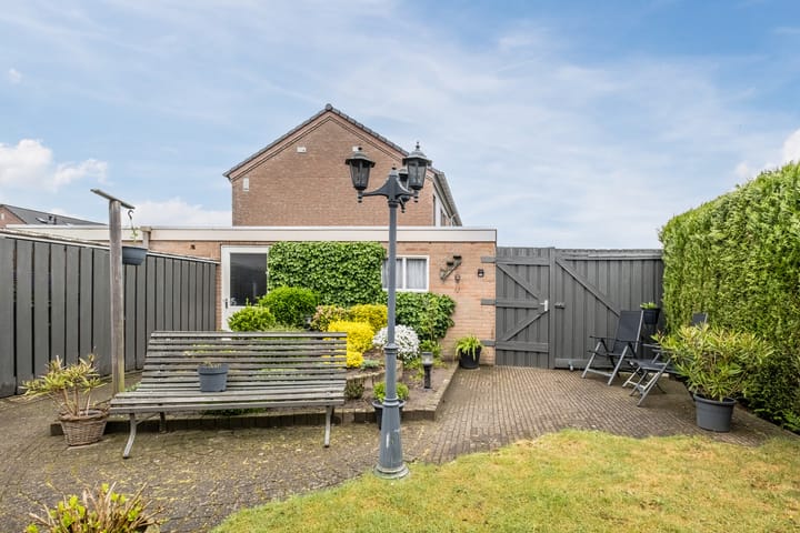 Foto 29 van Julianasingel 24