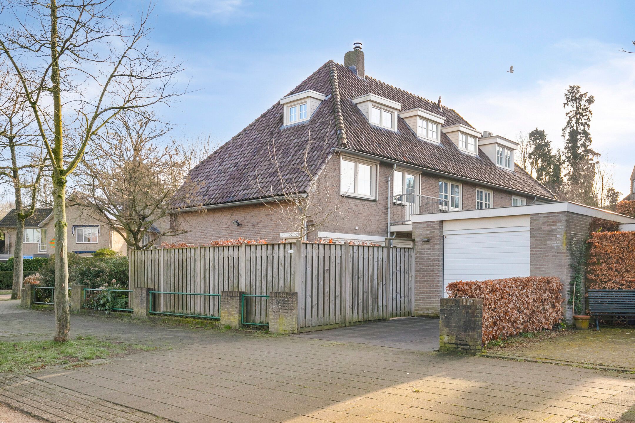 Photo 36 of Burgemeester Suijsstraat 70