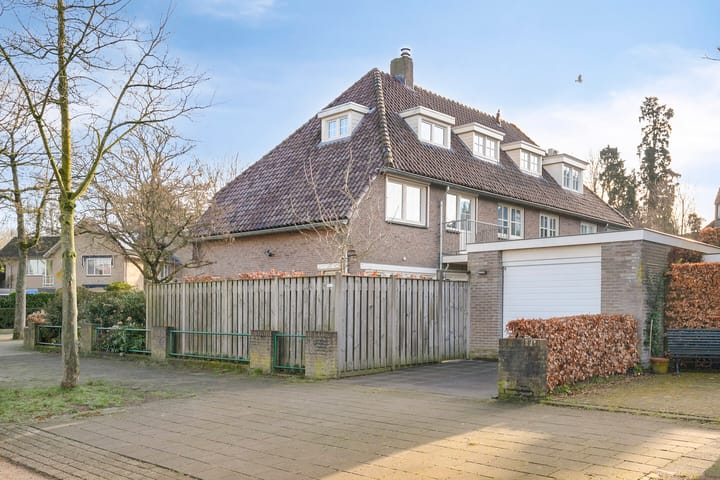 Foto 36 van Burgemeester Suijsstraat 70