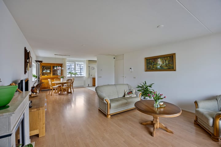 Foto 15 van Meddosestraat 21-10