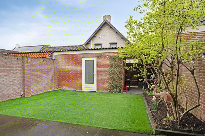 Foto 26 van Beatrixstraat 25