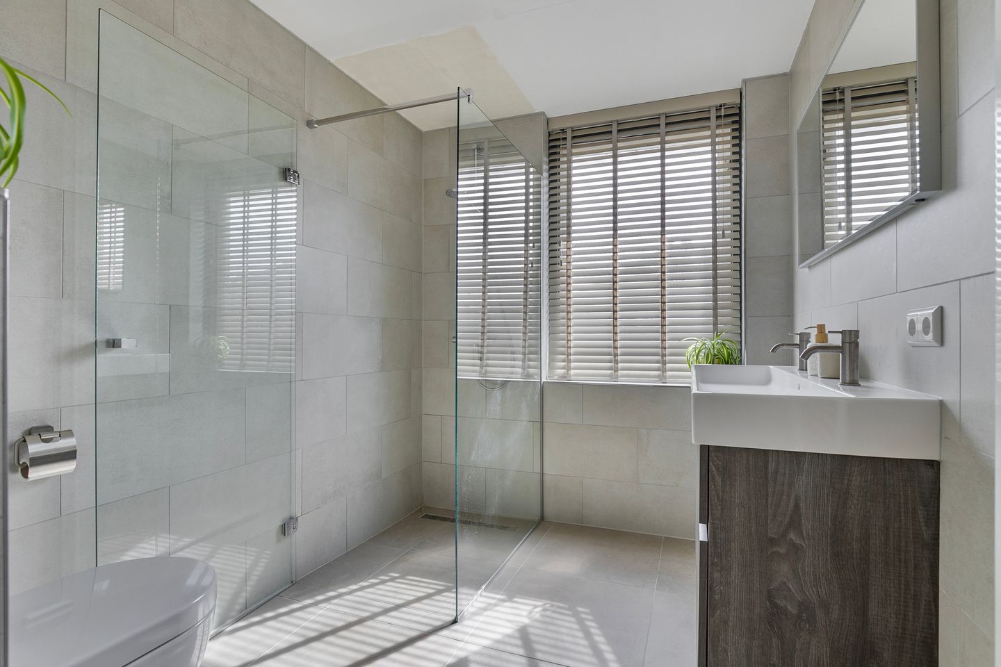 Photo 4 of Irislaan 48