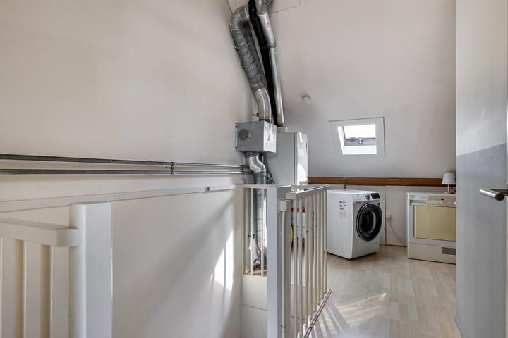 Foto 32 van Irislaan 48