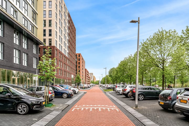 Foto 36 van Willem Frederik Hermansstraat 414