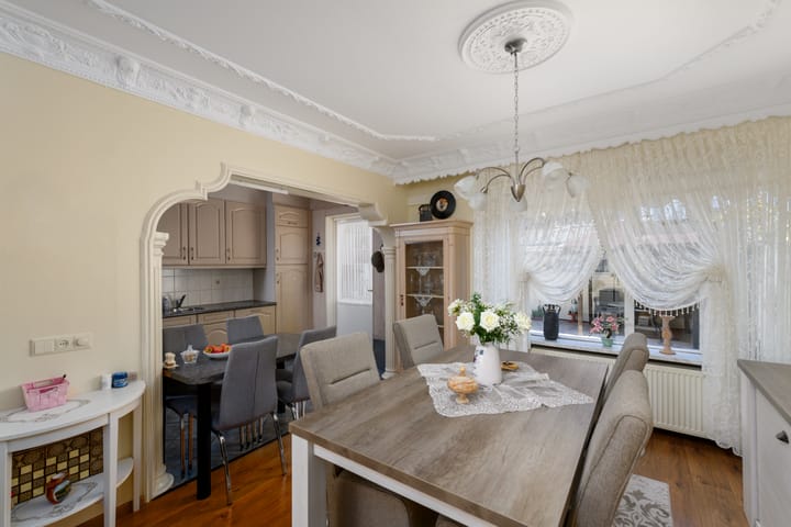 Foto 12 van Zwemmer 41