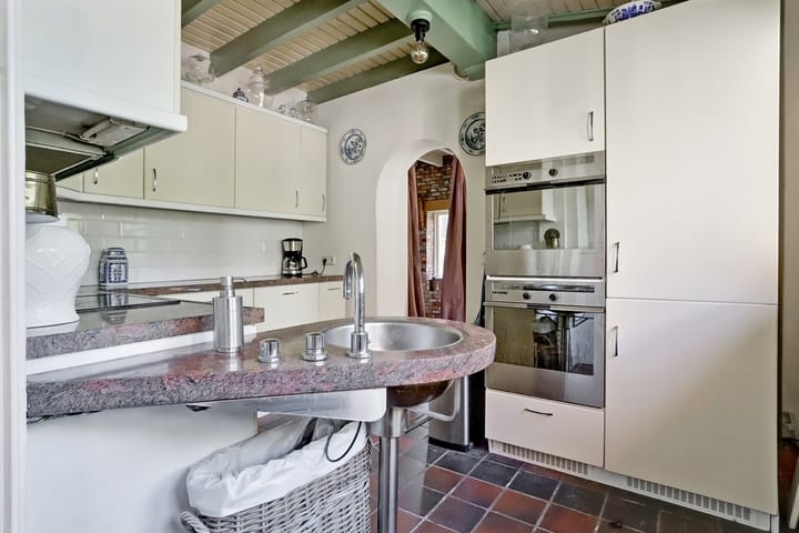 Foto 25 van Bredaseweg 39