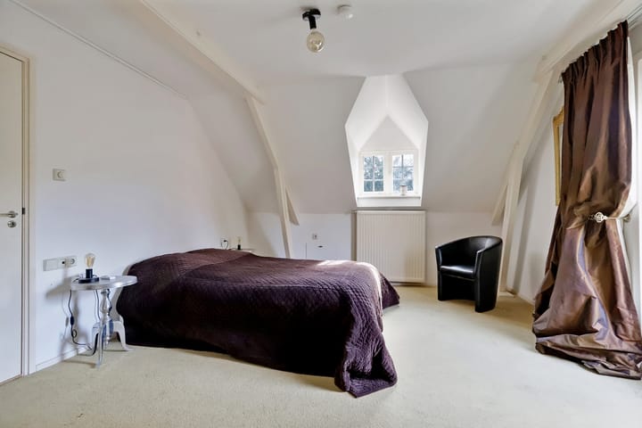 Foto 33 van Bredaseweg 39