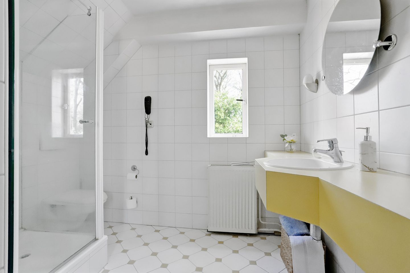 Foto 35 van Bredaseweg 39