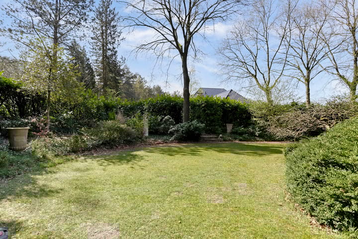 Foto 63 van Bredaseweg 39