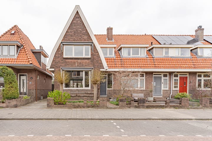 Photo 2 of Julianastraat 62