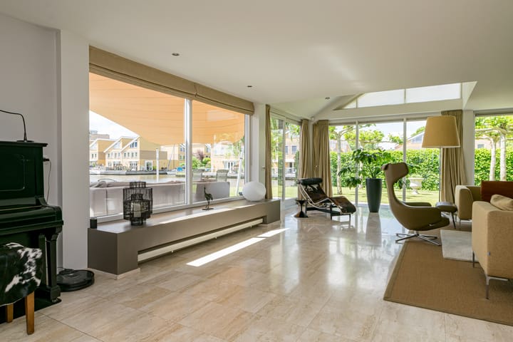 Photo 9 of de Leijen 24