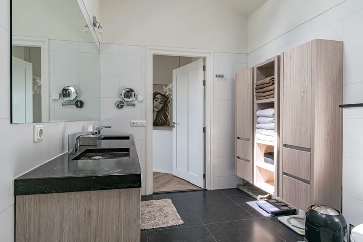 Photo 43 of de Leijen 24